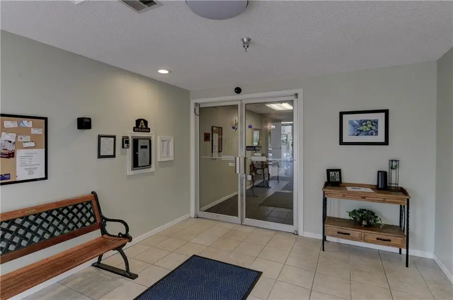 17800 E Bolger Road #303, Independence, MO 64055 - #3