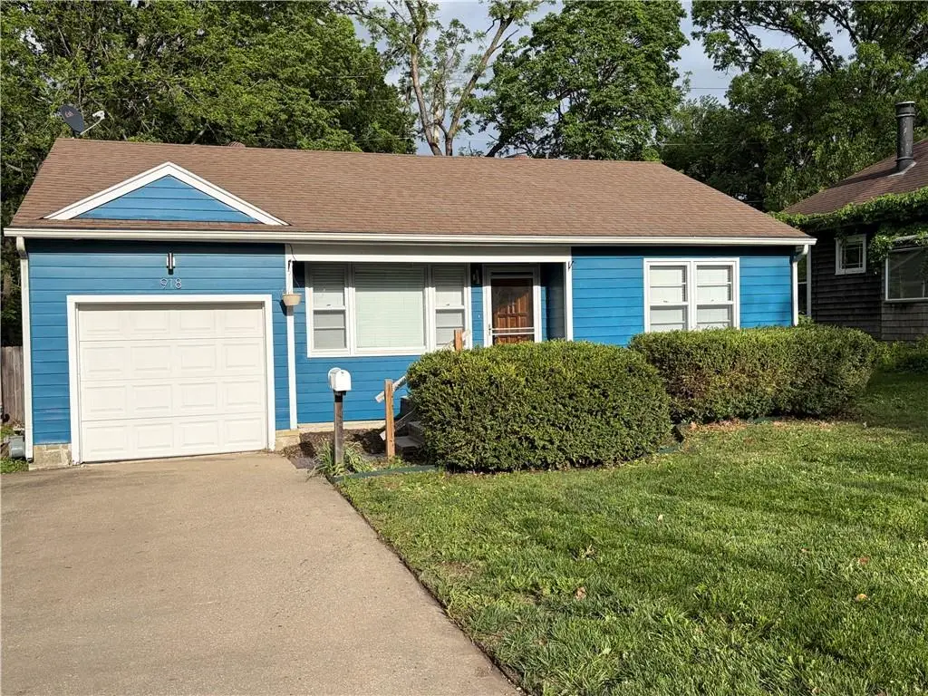 918 Arkansas Street, Lawrence, KS 66044 - #1