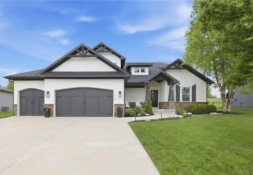 11214 S Race Street, Olathe, KS 66061 - #1