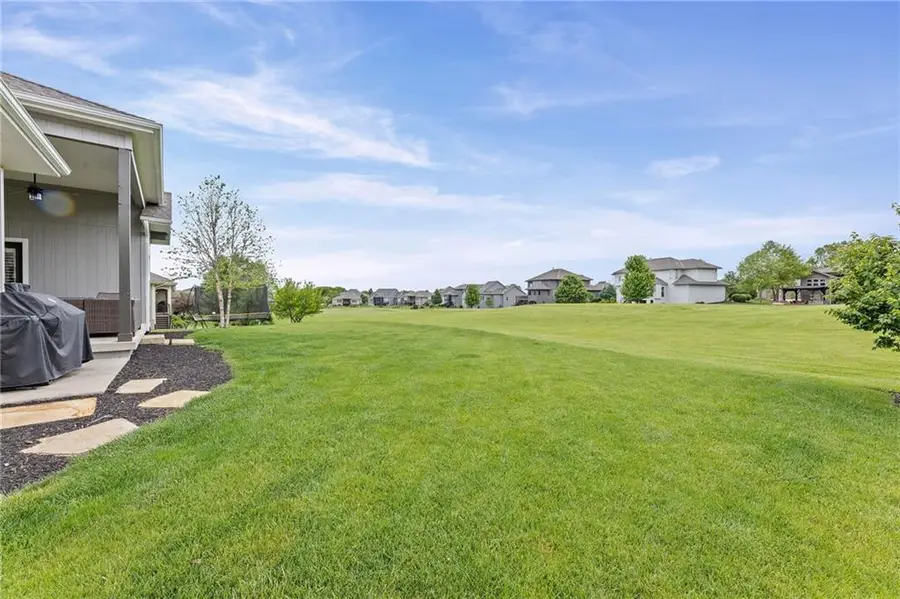7019 Apache Drive, Shawnee, KS 66226 - #2