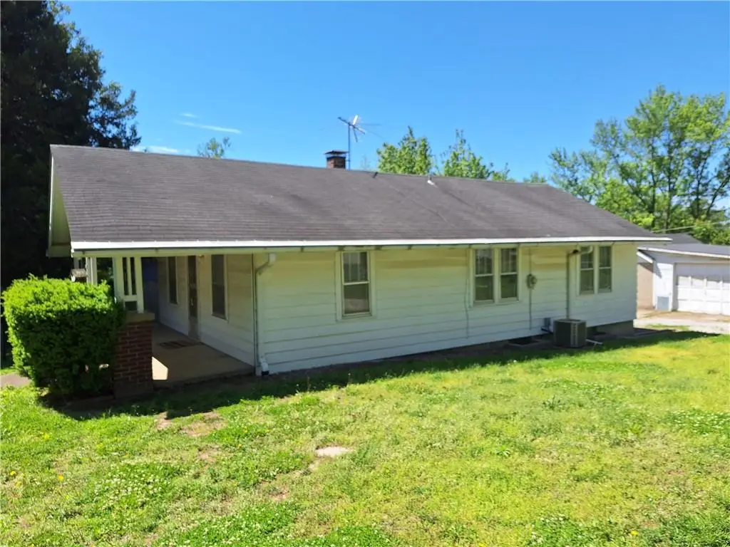 210 N Glenwood Avenue, Sugar Creek, MO 64053 - #1