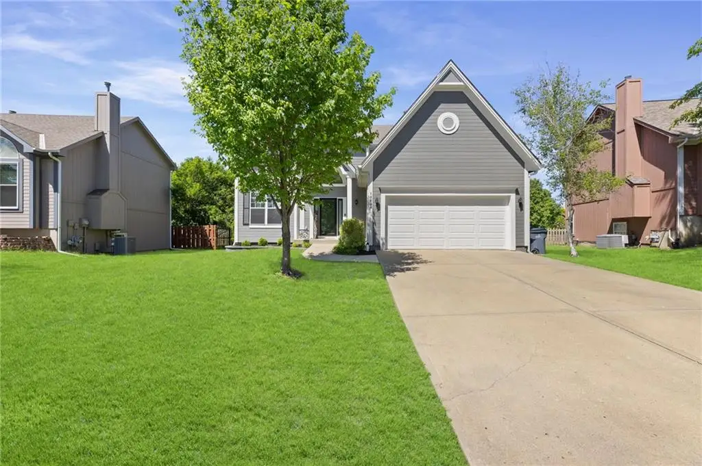 18844 W 160th Terrace, Olathe, KS 66062 - #1