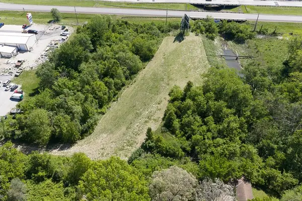 00000 W Gilman Road, Lansing, KS 66043