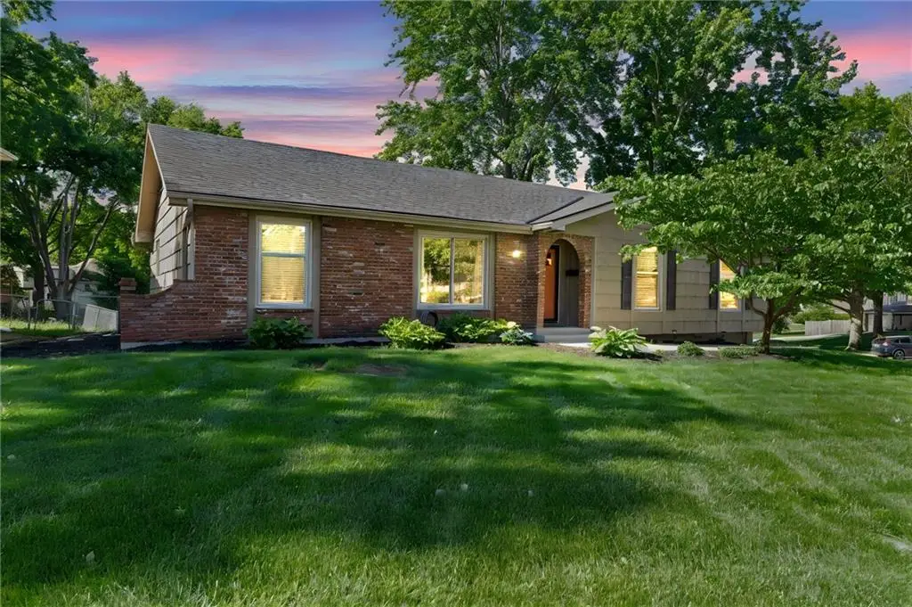 9520 Carter Drive, Overland Park, KS 66212 - #1