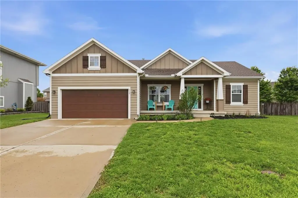 315 N Laurel Street, Gardner, KS 66030 - #1