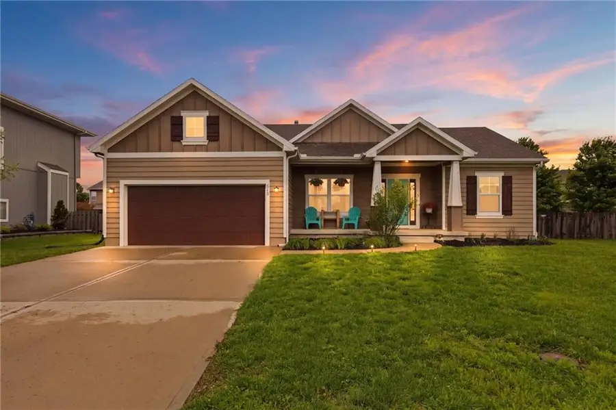315 N Laurel Street, Gardner, KS 66030 - #2