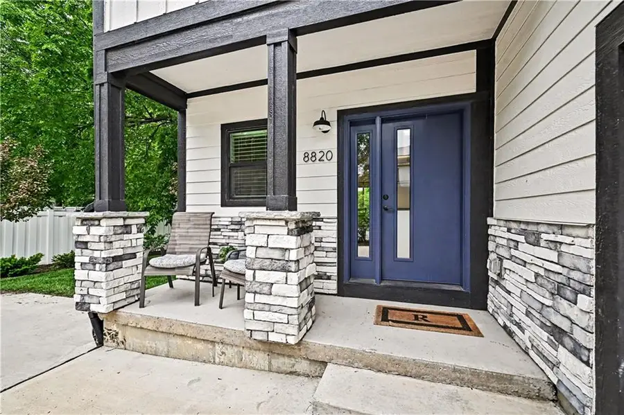 8820 Cortez Street, Overland Park, KS 66212 - #2