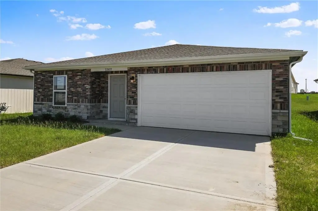 20882 Starside Street, Edgerton, KS 66021 - #1