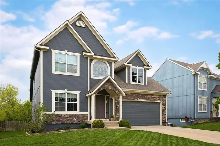 712 S Adams Street, Raymore, MO 64083 - #3