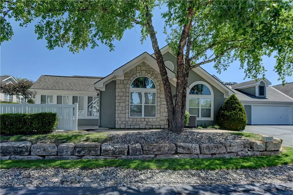 23113 W 71st Terrace, Shawnee, KS 66227 - #1