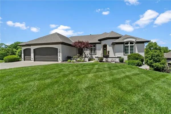 14500 Farley Street, Overland Park, KS 66221
