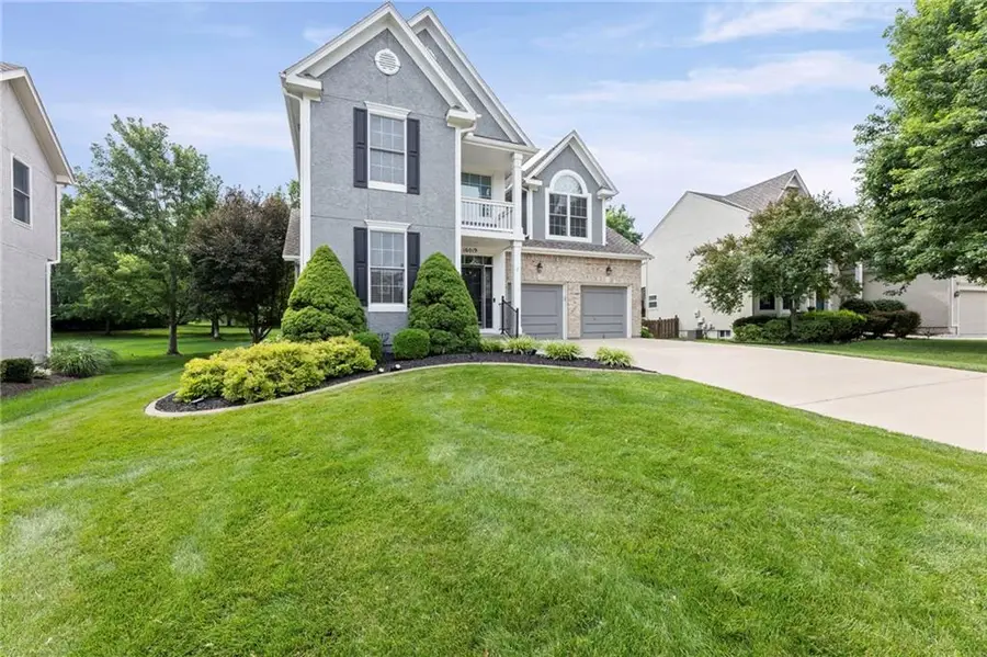 16019 S Locust Street, Olathe, KS 66062 - #3