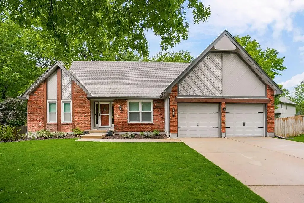 9010 Swarner Drive, Lenexa, KS 66219 - #1