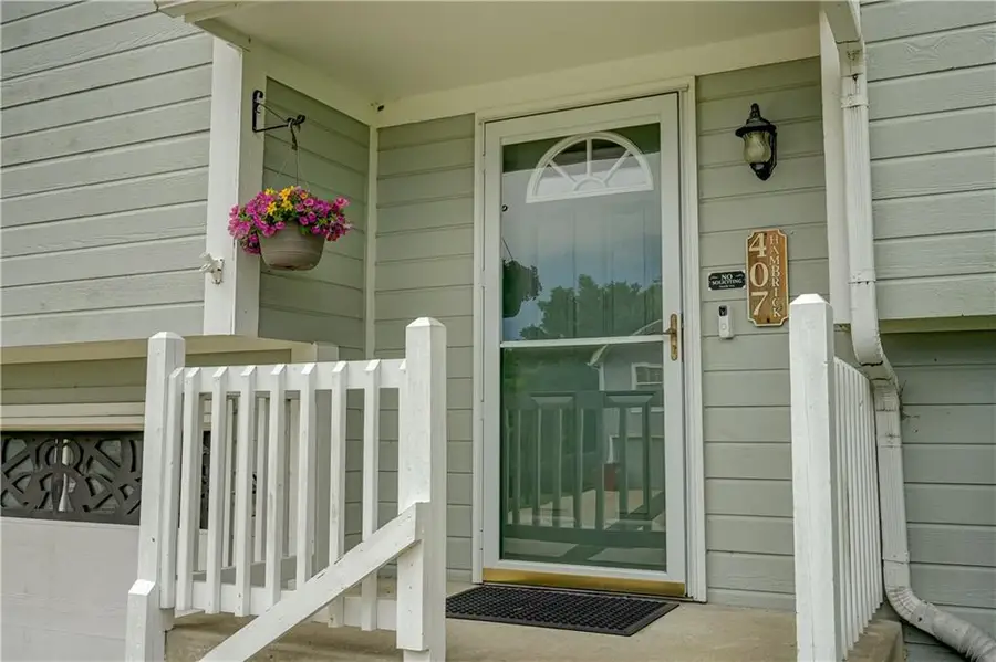 407 SW 24th Terrace, Oak Grove, MO 64075 - #3