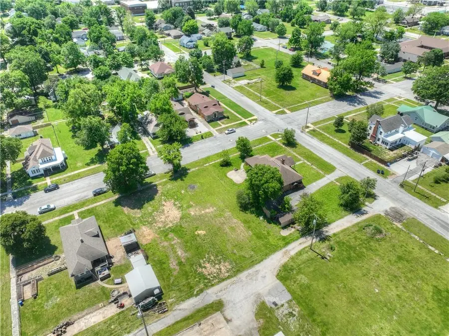 E 13th Street Lot 9 Street, Baxter Springs, KS 66713 - #3