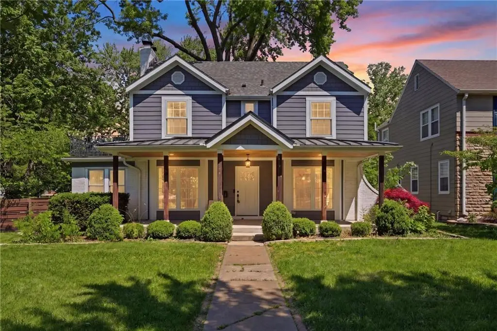 1124 W 77th Street, Kansas City, MO 64114 - #1