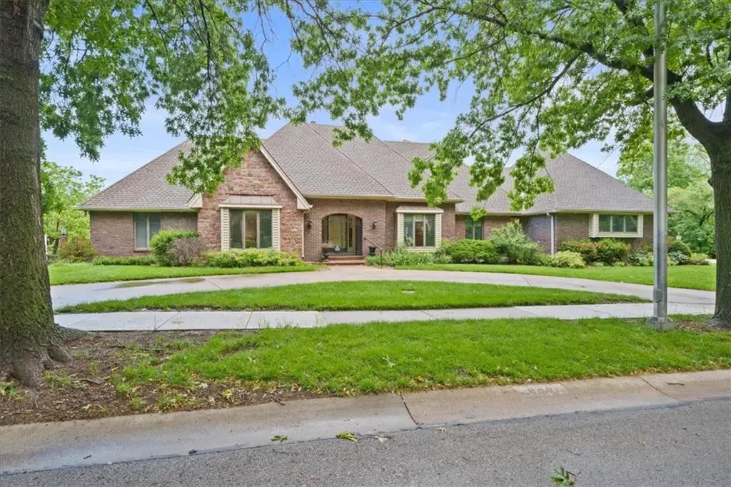 8214 W 99th Street, Overland Park, KS 66212 - #1