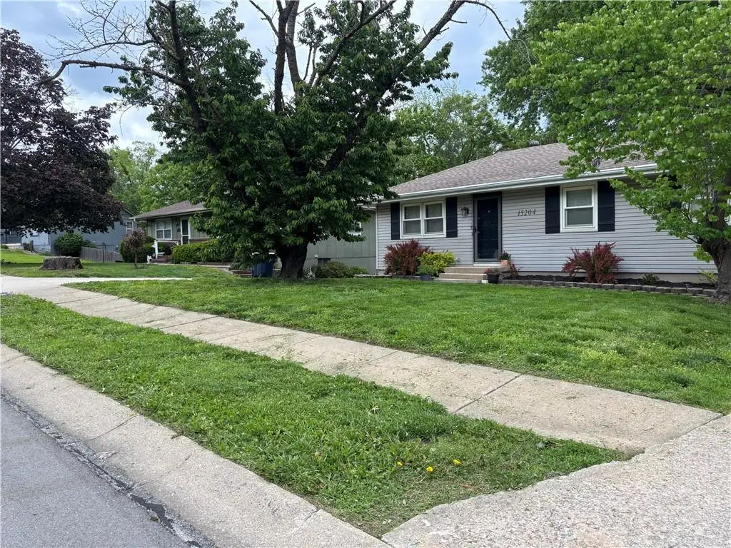 15204 E 48th Street, Kansas City, MO 64136 - #1