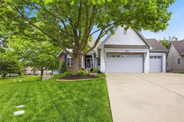 15423 Woodward Street, Overland Park, KS 66223