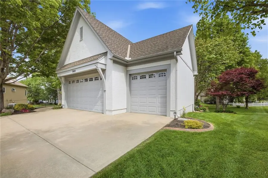 15423 Woodward Street, Overland Park, KS 66223 - #2