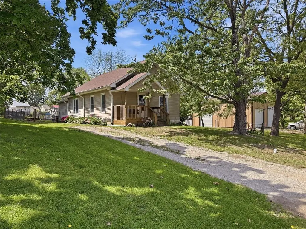 1416 Alexander Street, Chillicothe, MO 64601 - #1