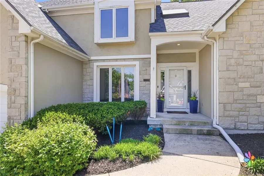 8001 Darnell Lane, Lenexa, KS 66215 - #2