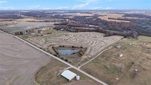 3479 NE Dixon Road, Turney, MO 64493