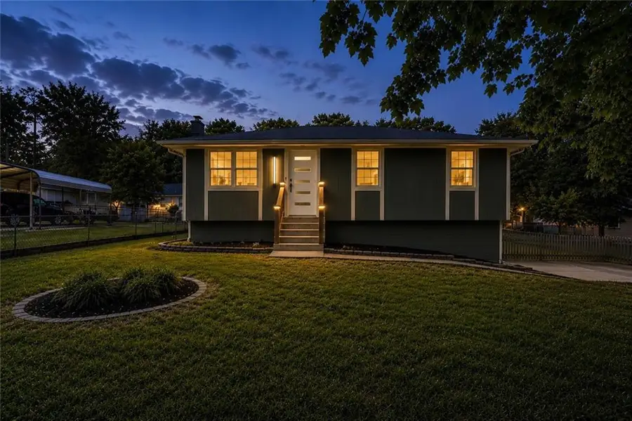 200 83rd Street, Kansas City, MO 64118 - #2