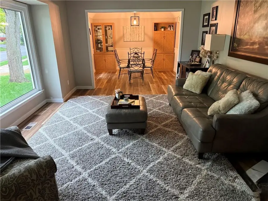 10002 W 98th Terrace, Overland Park, KS 66212 - #3
