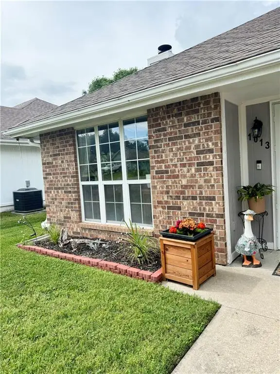 1013 Bedford Drive, Warrensburg, MO 64093 - #2