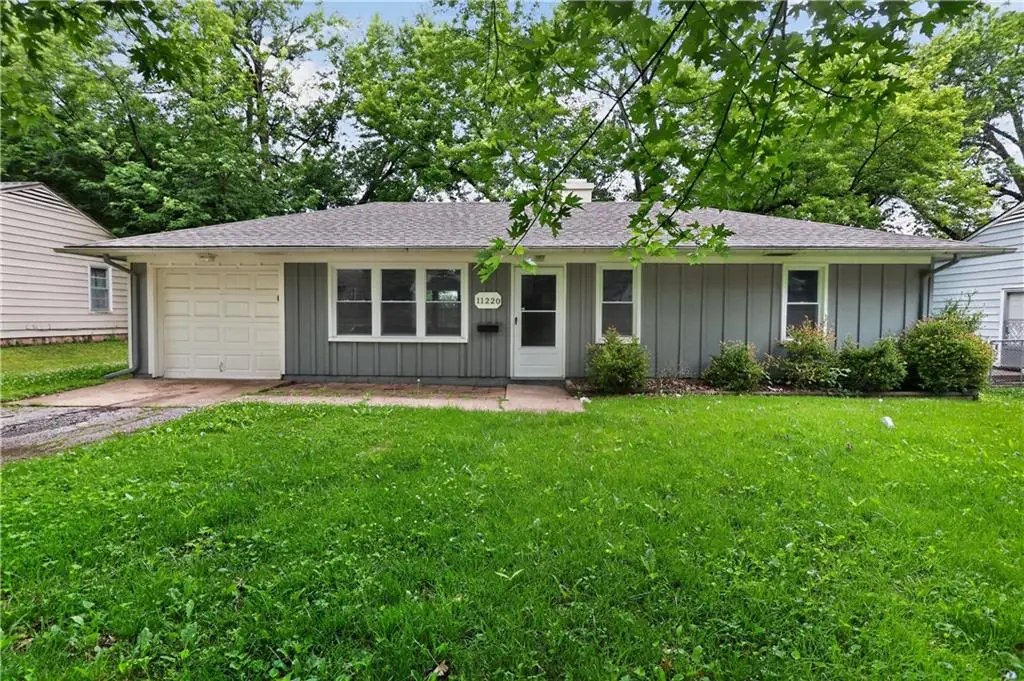 11220 Marsh Avenue, Kansas City, MO 64134 - #1