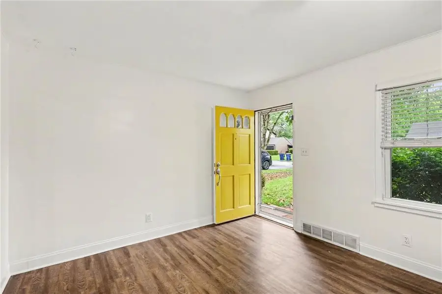 5523 Beverly Avenue, Mission, KS 66202 - #3