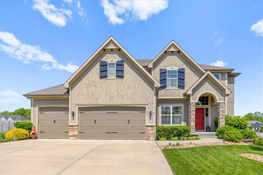 1404 SW 41st Circle, Lees Summit, MO 64082 - #1