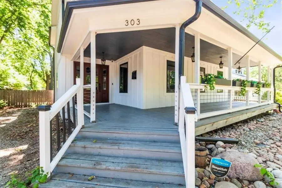 303 SW 2nd Street, Lees Summit, MO 64063 - #3