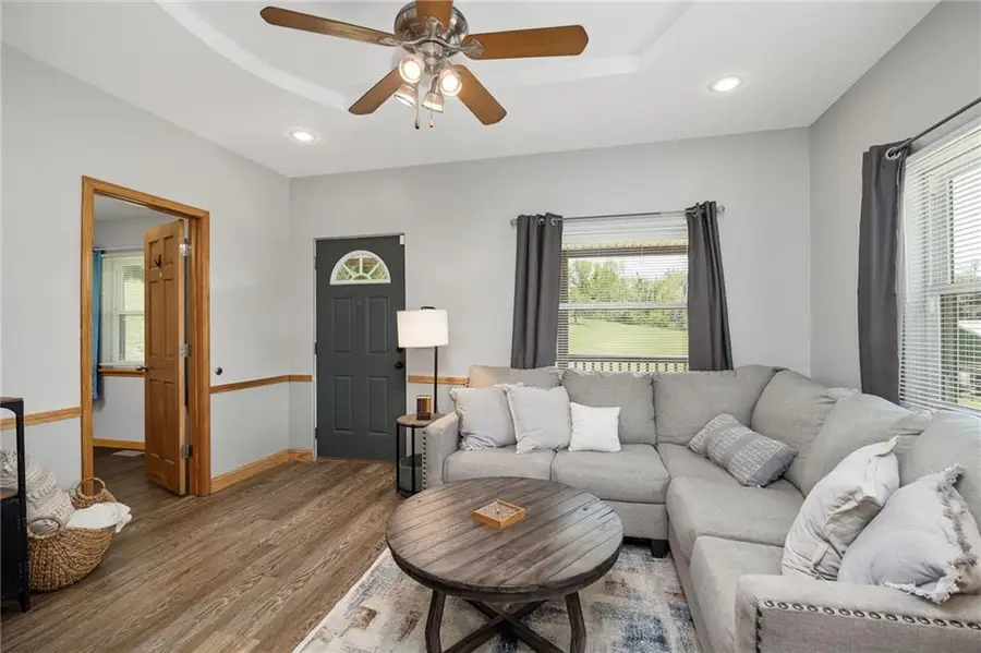 2725 Garfield Avenue, Saint Joseph, MO 64503 - #2