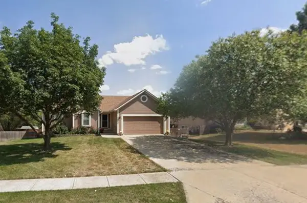 22646 Washington Avenue, Spring Hill, KS 66083