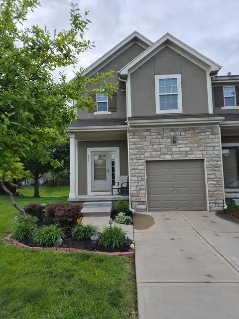 211 N Laurel Street, Gardner, KS 66030 - #1
