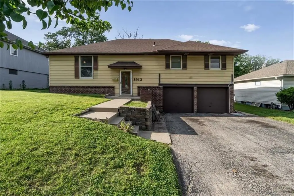 1912 Shearer Road, Kansas City, KS 66106 - #1