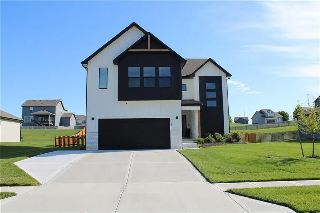 9209 NE 111th Terrace, Kansas City, MO 64157 - #1