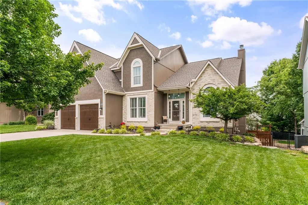 12213 Bradshaw Street, Overland Park, KS 66213 - #1