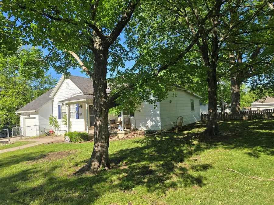 707 S Little Street, Fort Scott, KS 66701 - #2