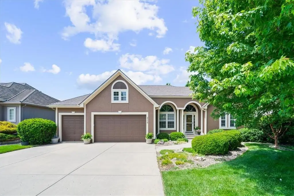 2716 SW Arthur Drive, Lees Summit, MO 64082 - #1