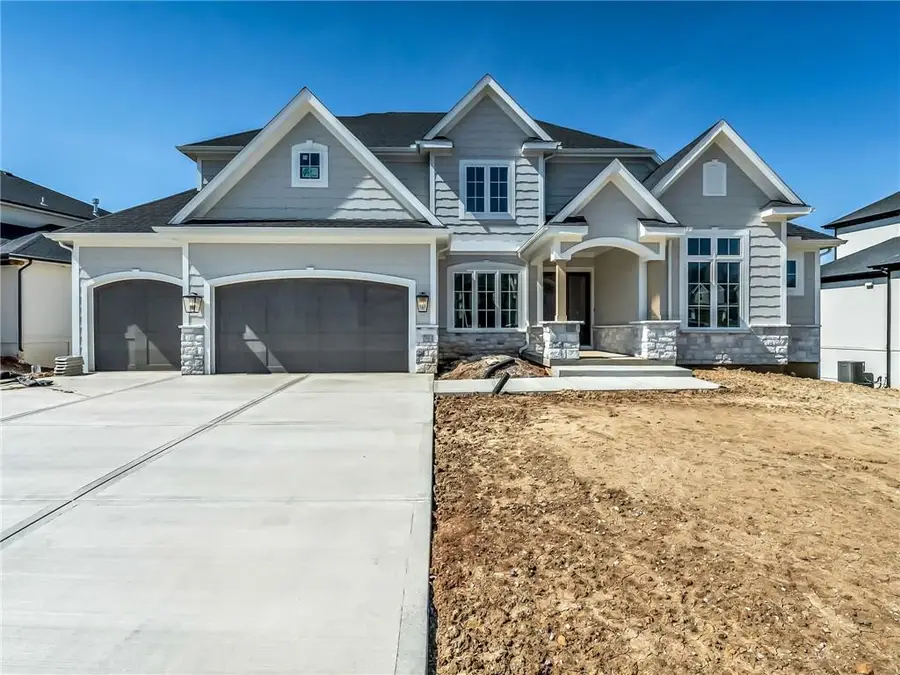 16924 Futura Street, Overland Park, KS 66085 - #2