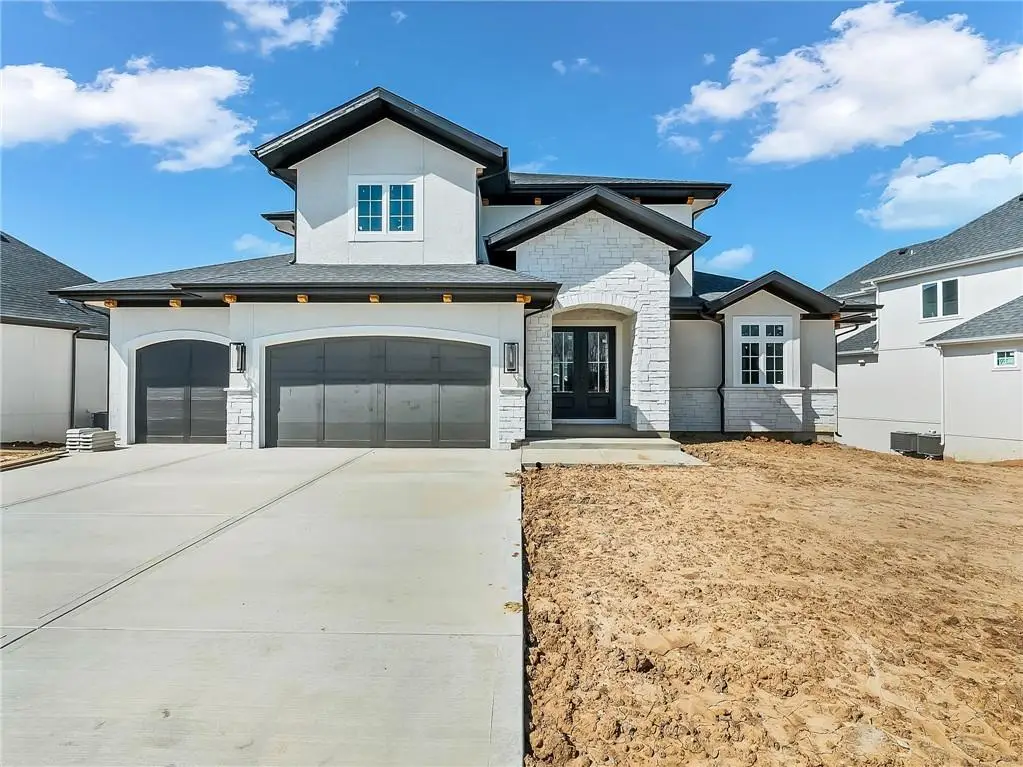 16928 Futura Street, Overland Park, KS 66085 - #1