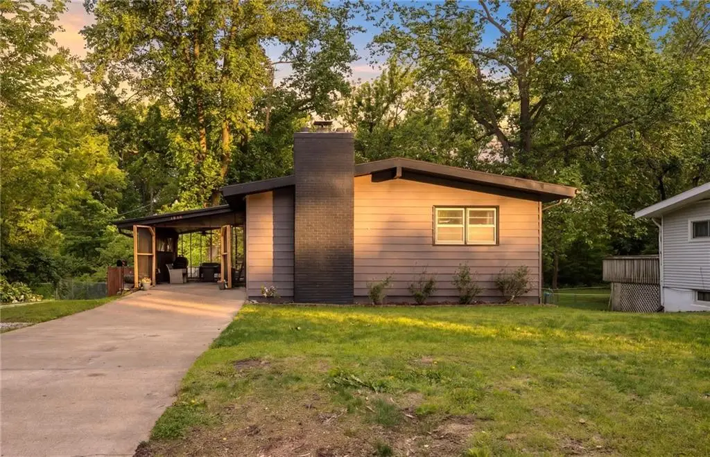 1030 Anderson Street, Warrensburg, MO 64093 - #1