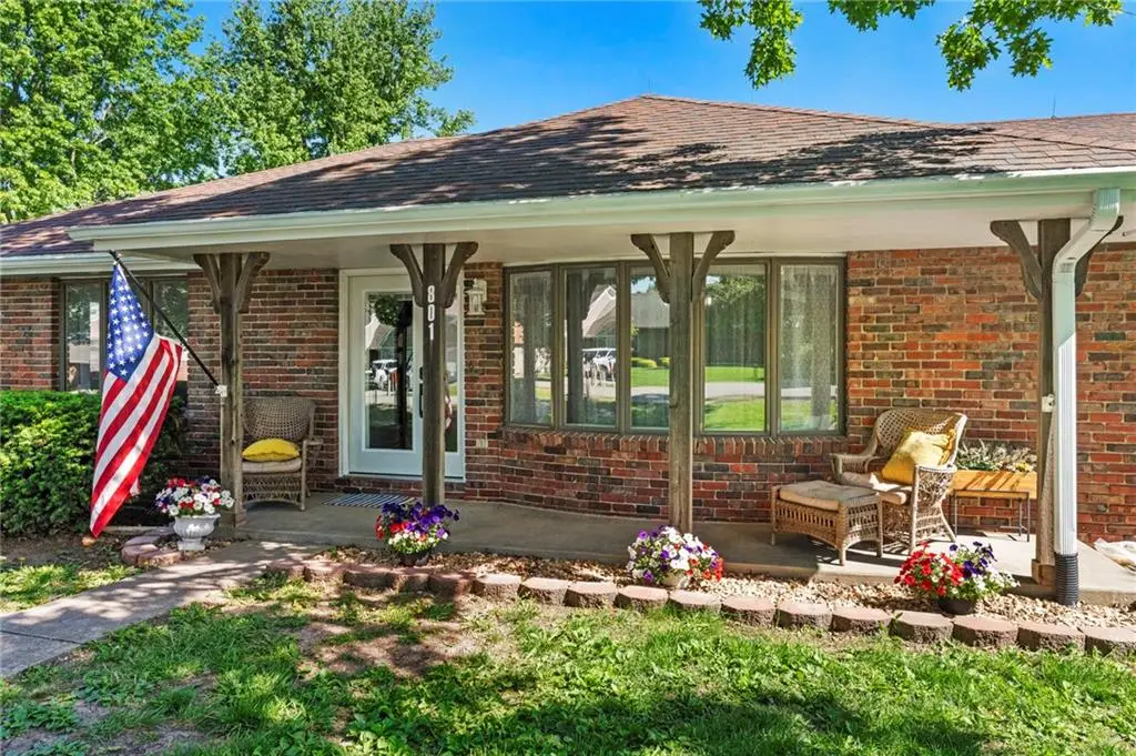 801 Shona Drive, Gallatin, MO 64640 - #1