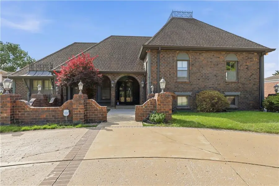 16701 E George Franklyn Drive, Independence, MO 64055 - #2