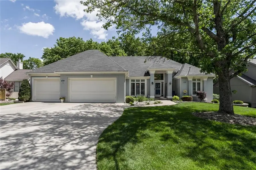 7611 Eicher Drive, Shawnee, KS 66217 - #2