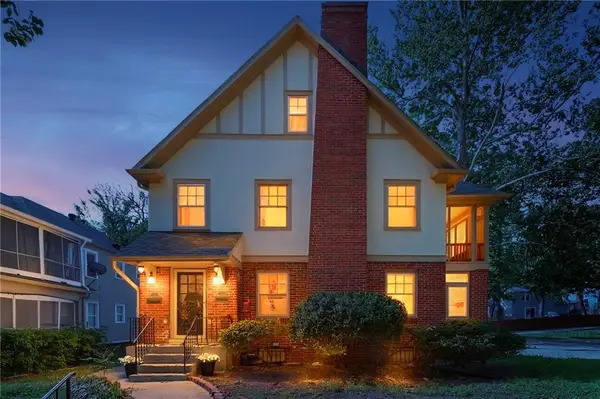 401 E 63rd Terrace, Kansas City, MO 64110