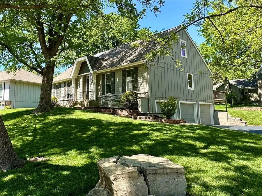 12802 W 101st Street, Lenexa, KS 66215 - #3